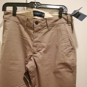 Abercrombie & Fitch KHAKI Athletic Skinny Chinos
